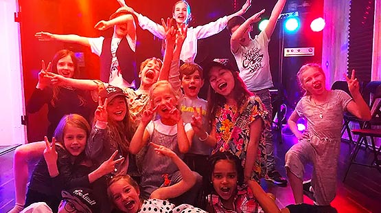 Youtube boernefoedselsdag musikvideo